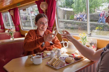 Skipton Canal afternoontea cruise